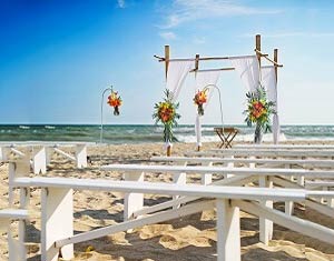 Rejuvenate | Simple Ceremony & Vow Renewal Package Rejuvenate | Simple Ceremony & Vow Renewal Package